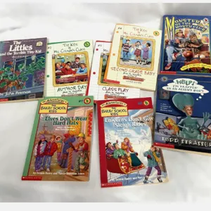 Little Apple Lot of 8 Scholastic Books The Littles, Bailey School Ms. Colmans