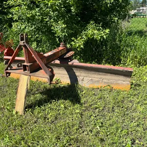 Leon 7’ blade 3 point hitch