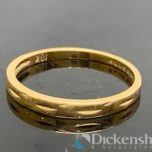 10KT Yellow Gold Wedding Band