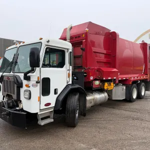 2019 Peterbilt PB520 Side Load Garbage Truck
