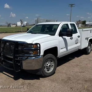 2018 Chevrolet Silverado 2500HD utility bed pickup truck