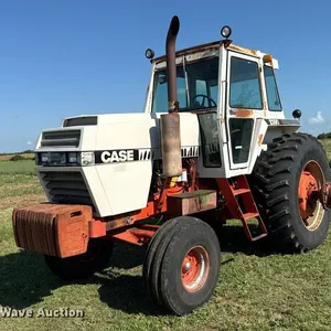 1979 Case 2390 tractor