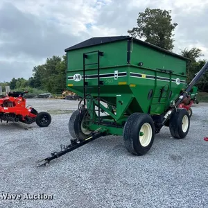 J&M 385SD gravity wagon