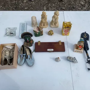 Lot: Collectibles, Shoes, Decor, and Shoe Accessories