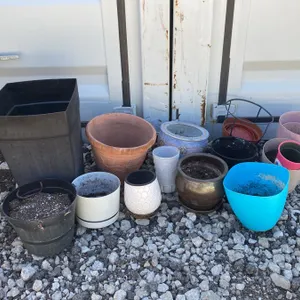 Decorative Garden Pots and Planters, Mixed Materials