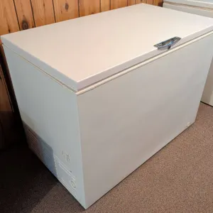 Gibson Heavy Duty Commercial Chest Freezer