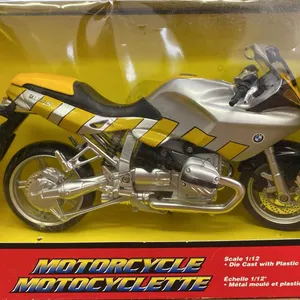 Fast Lane 1:12 Scale Die Cast BMW Motorcycle Model