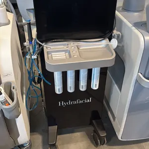 HYDRAFACIAL SYNDEO SMART FACIAL DEVICE THAT CLEANSES, EXFOLIATES, EXTRACTS, AND HYDRATES