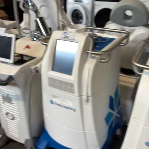 ZELTIQ BREEZE CRYOLIPOLYSIS COOL SCULPTING SYSTEM FREEZES AND PERMANENTLY