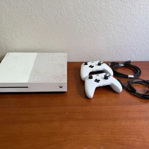 White Xbox One S & Controllers