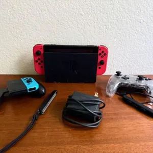 Nintendo Switch, Controller & Accessories