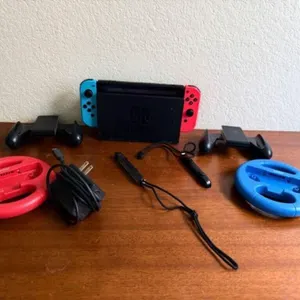 Nintendo Switch, Controller & Accessories