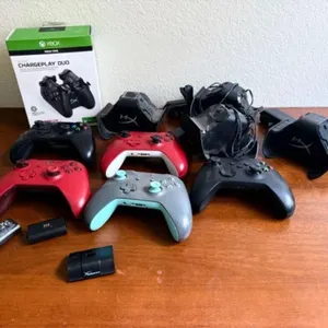 HyperX Xbox Controllers & Chargers