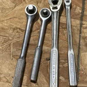 3/8" and 1/2" Ratchets
