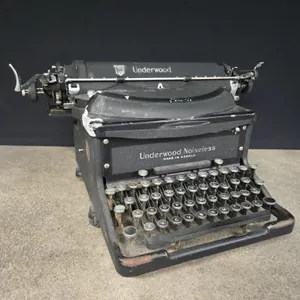 Underwood Noiseless Typewriter