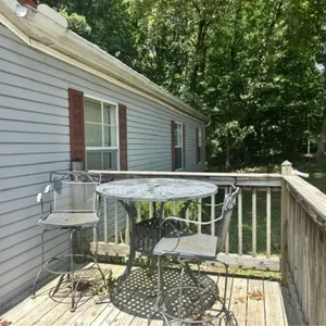 Eller Ridge Home, Land & Personal Property
