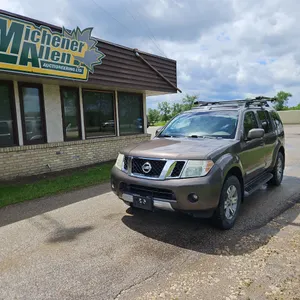 2008  Nissan  Pathfinder  4x4 LE 4dr SUV