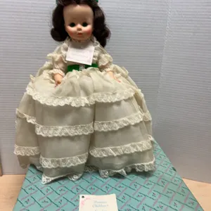 Madame Alexander Portrait Children Scarlett Gone with the Wind Doll #1490 with Original Box and Tag