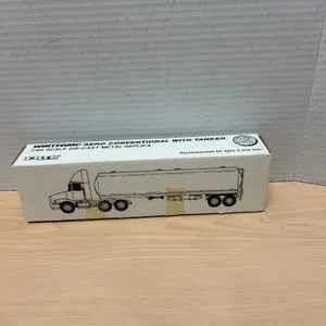 ERTL WhiteGMC Aero Conventional with Tanker 1:64 Die-Cast Replica, Campbell V8 #3785, 1994 Boxed Mod