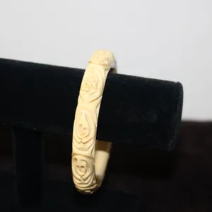 Art Deco Carved Celluloid  Bracelet