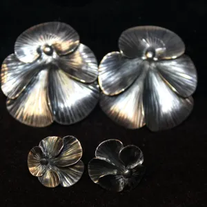 Stuart Nye Sterling Silver Pansy Jewelry