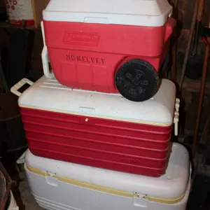 Coleman, Igloo & Thermos Coolers