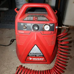 Husky Compressor