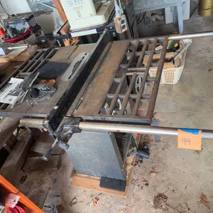 Tilting Arbor Table Saw