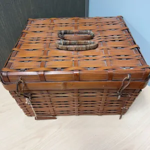 Handwoven Square Sewing Wooden Basket With Lid, Handle, and Craft Supplies, Latch Closures