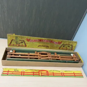 SECO Manufacturing Corp Electric Lighted Fence No. 305 With Box – Circa Mid-20th Century