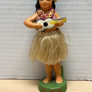 Hawaiian Hula Girl Bobble Figurine with Ukulele, Grass Skirt, and "Aloha" Base, 5 Inch Tall Decor It