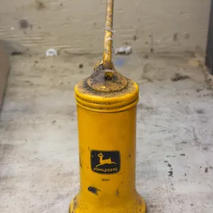 John Deere JD94 Yellow Pump Oiler Can