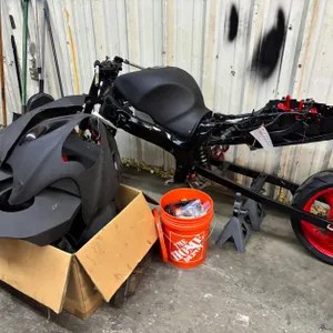 SUZUKI HAYABUSA FOR PARTS/ REPAIRS