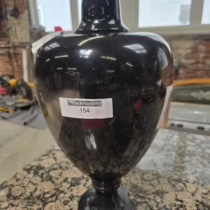 BLACK MARBLE URN (#80070)
