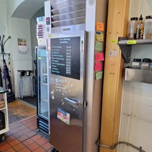 Traulsen Upright Refrigerator on Wheels, Model G10011, 30"x32"x83"