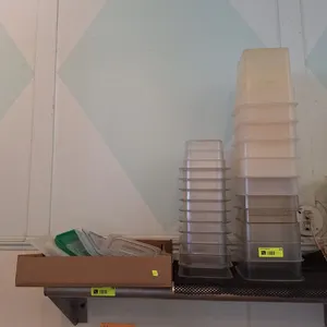 Assorted Poly Pans with Lids