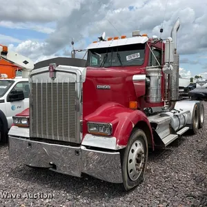 2006 Kenworth W900 semi truck