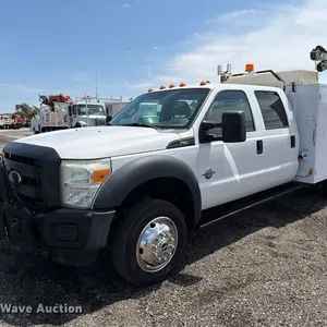 2015 Ford F550 Super Duty Crew Cab utility / service truck
