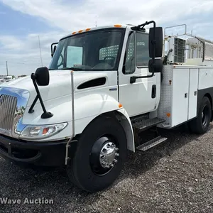 2008 International 4300 utility / service truck