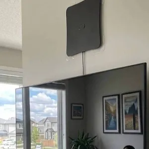 Ultra-Thin Digital HDTV Antenna
