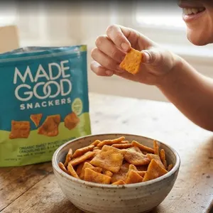 MadeGood Organic Sweet Potato Crackers Sea Salt & Vinegar 6x142g