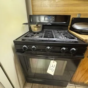 4-Burner Gas Stove