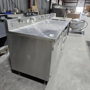 Stainless Steel Prep Table w/ Sink
 UNRESERVED