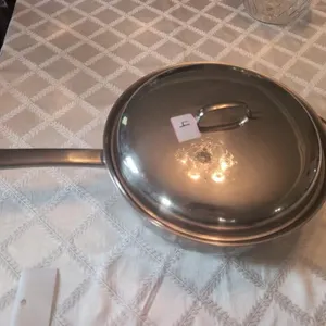 Stainless pan and lid