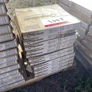Vinyl Flooring Tile
 UNRESERVED