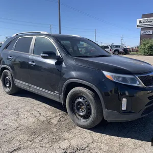 2015  Kia Sorento LX 4-Door SUV