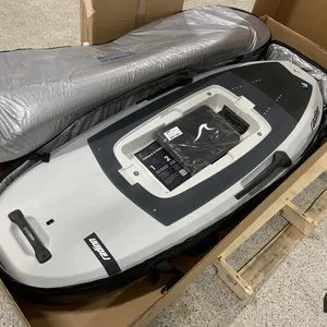Radinn Free Ride Urban Rebel Jet Board w/ Charger
 UNRESERVED