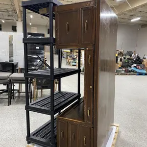 Desk & Plastic Shelf
 UNRESERVED