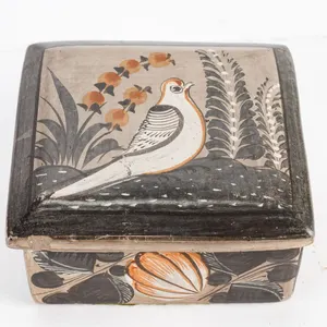 Unique Trinket Box!  A Vintage Tonala Mexico Pottery Trinket Box!