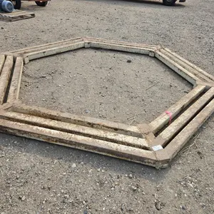 14' Hexagonal Bin Platform
 UNRESERVED